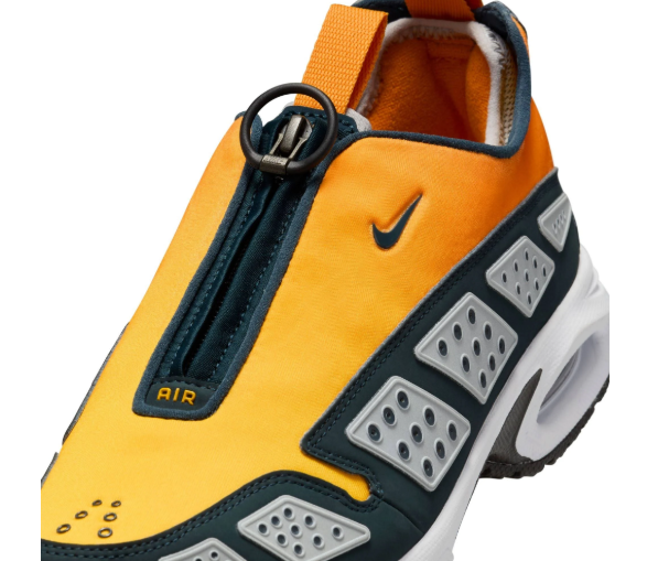 Nike Air Max SNDR US Men 9 / women 10.5